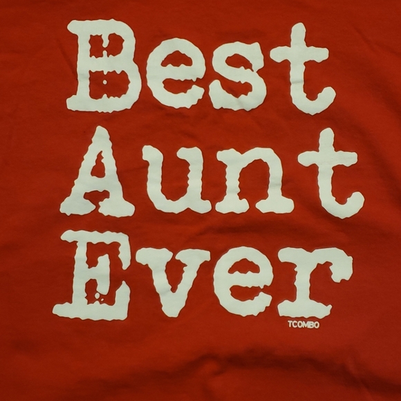 "Best Aunt Ever" women's tee - Picture 2 of 4